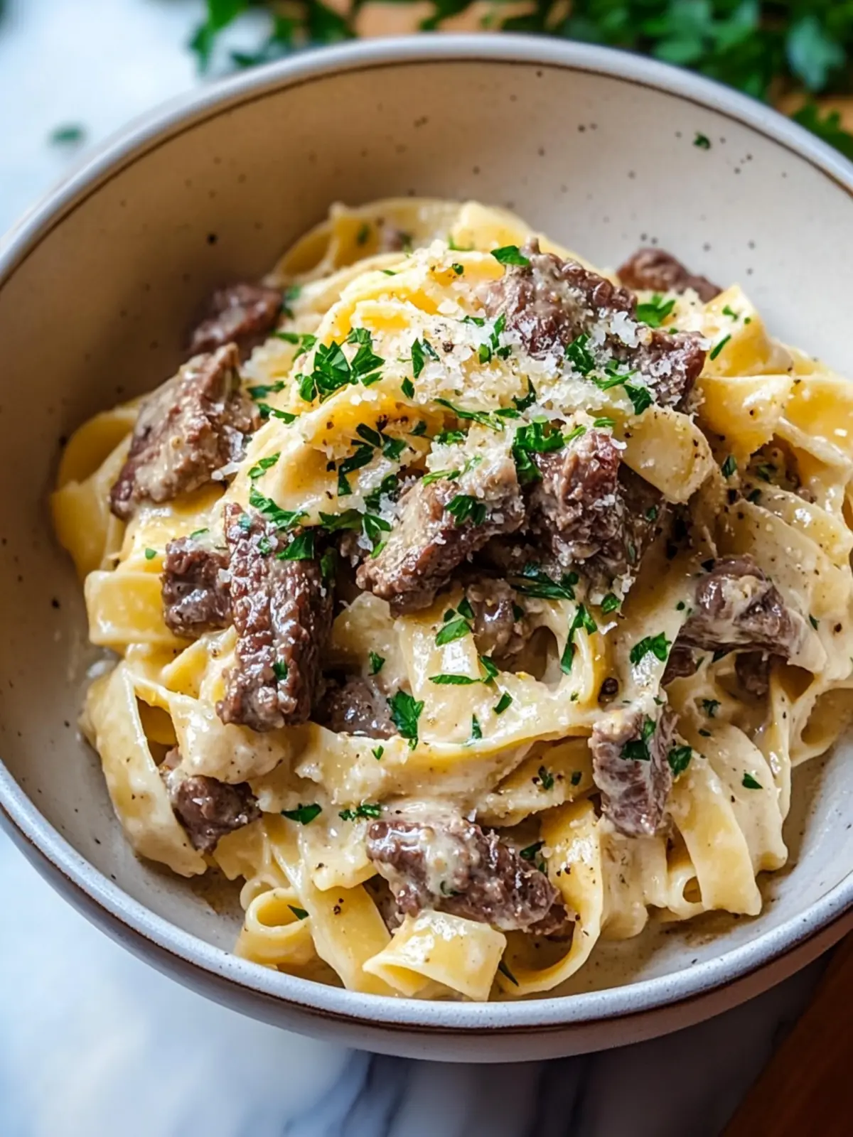 Creamy One Pot Beef Pasta with Garlic Butter for Busy Nights 3 Creamy One Pot Beef Pasta with Garlic Butter